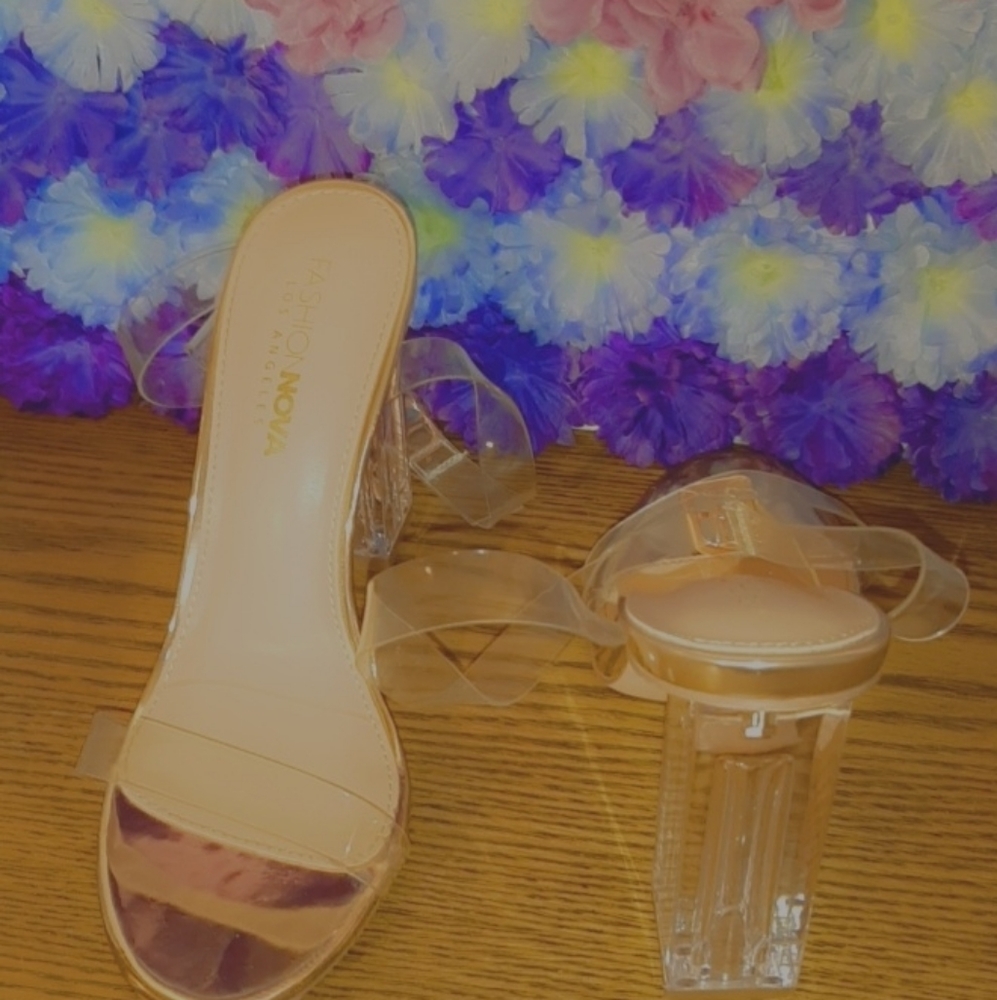 Fashion nova Heels
